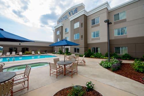Hotel Vue, Ascend Hotel Collection Натчес Екстериор снимка